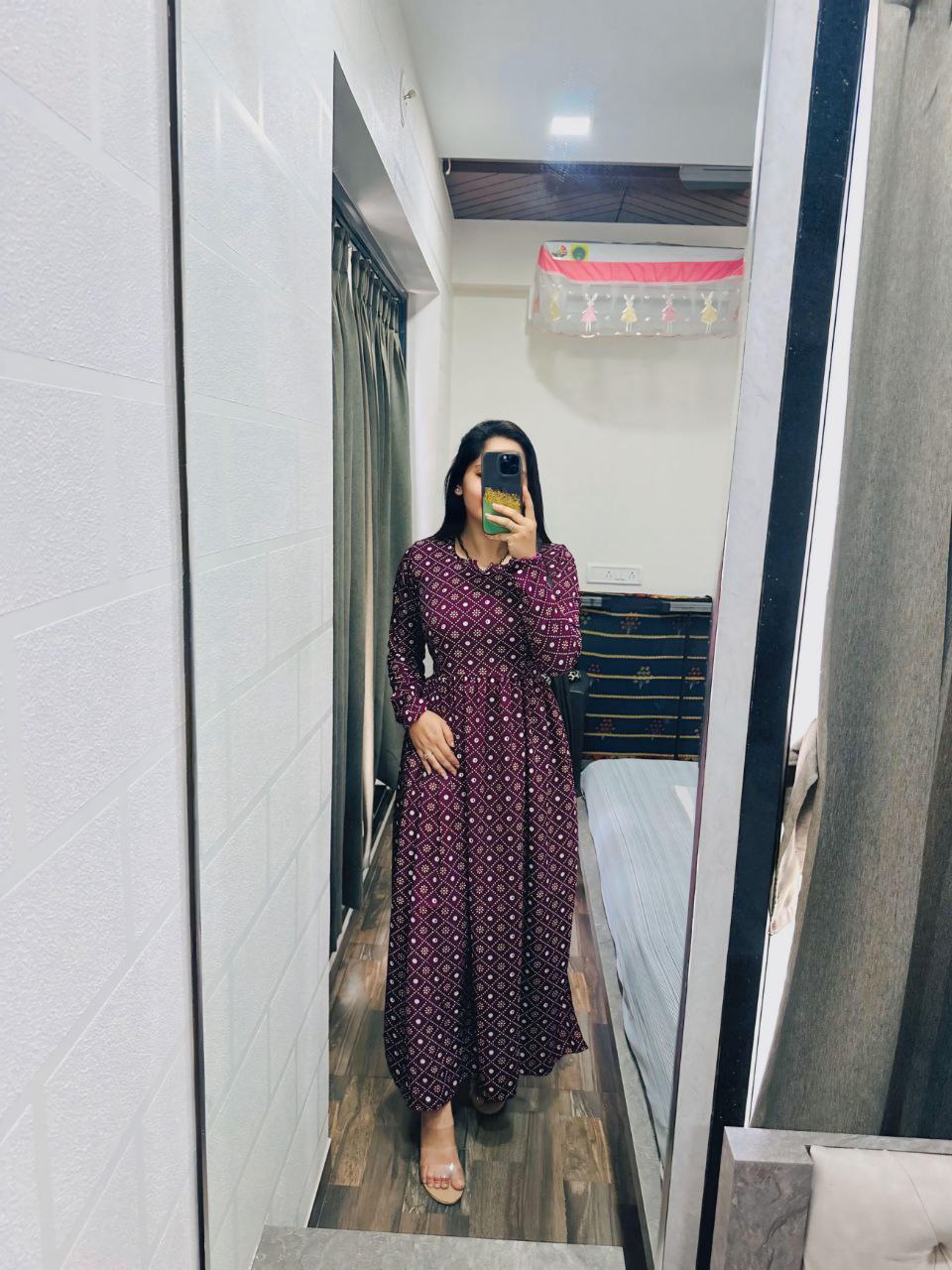 photo_6066886256631072126_y